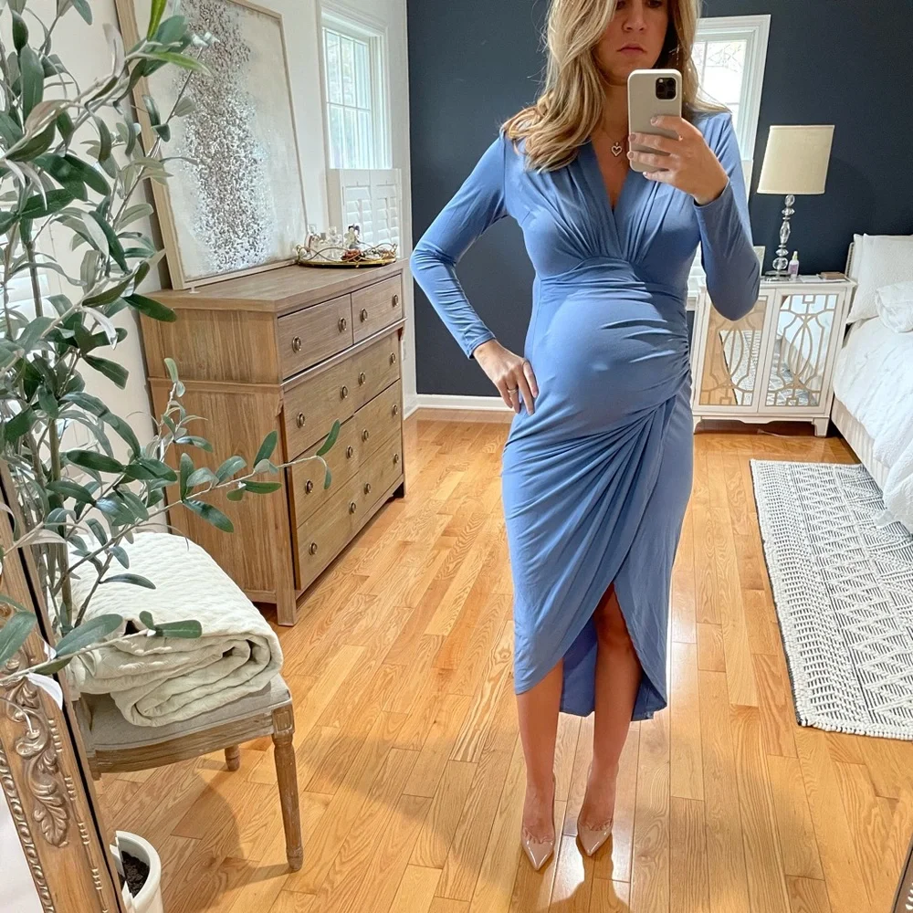 Queen Bee London maternity wrap maxi dress - Picture 1 of 3